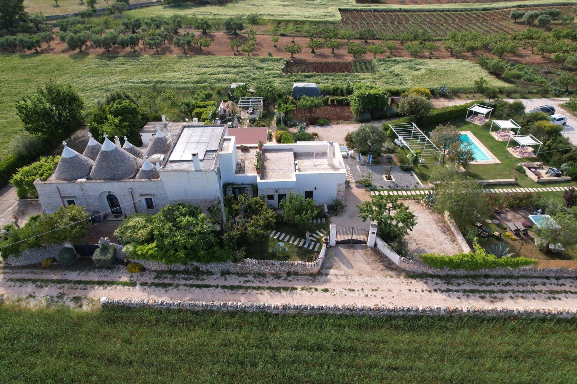 Il Trullo Volza Villa Locorotondo Exterior photo