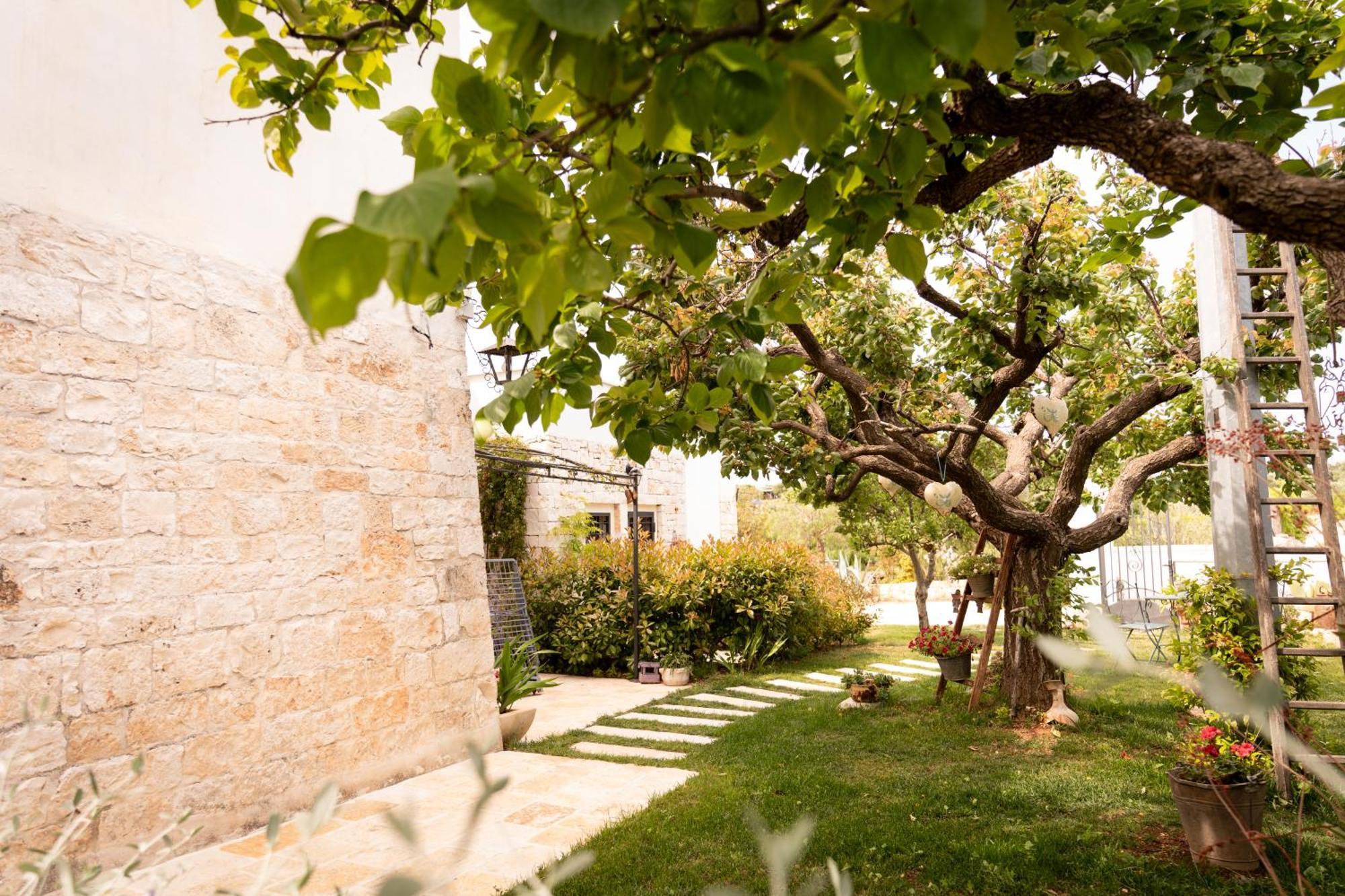 Il Trullo Volza Villa Locorotondo Exterior photo